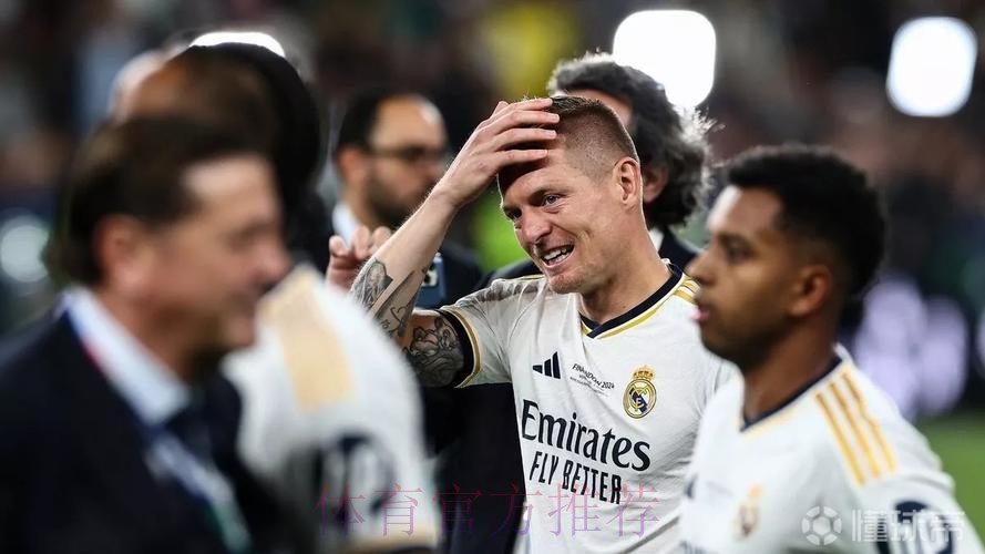 克罗斯-加盟皇马前与曼联达协议 但他们炒了莫耶斯